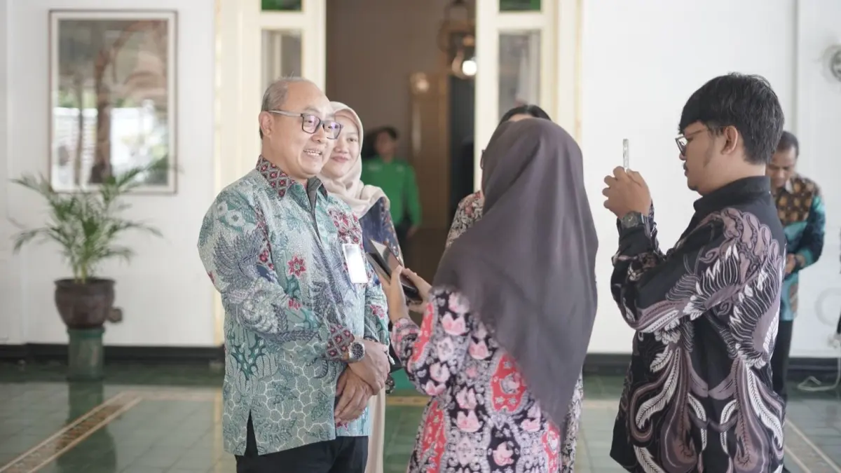 Region CEO Bank Mandiri Region VII Jawa 2 Iwan Tri Imawan saat audiensi dengan Wakil Gubernur DIJ di Kepatihan berkaitan MJM 2026. (Dokumentasi Bank Mandiri)
