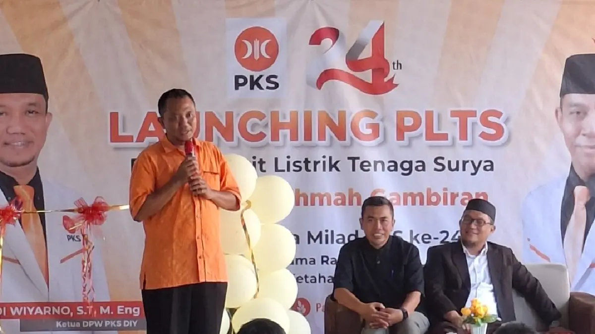 HEMAT ENERGI: Ketua DPW PKS DIJ saat menyampaikan sambutan di sela milad ke-24 PKS DIJ, Ahad (17/5/2026).(ISTIMEWA)