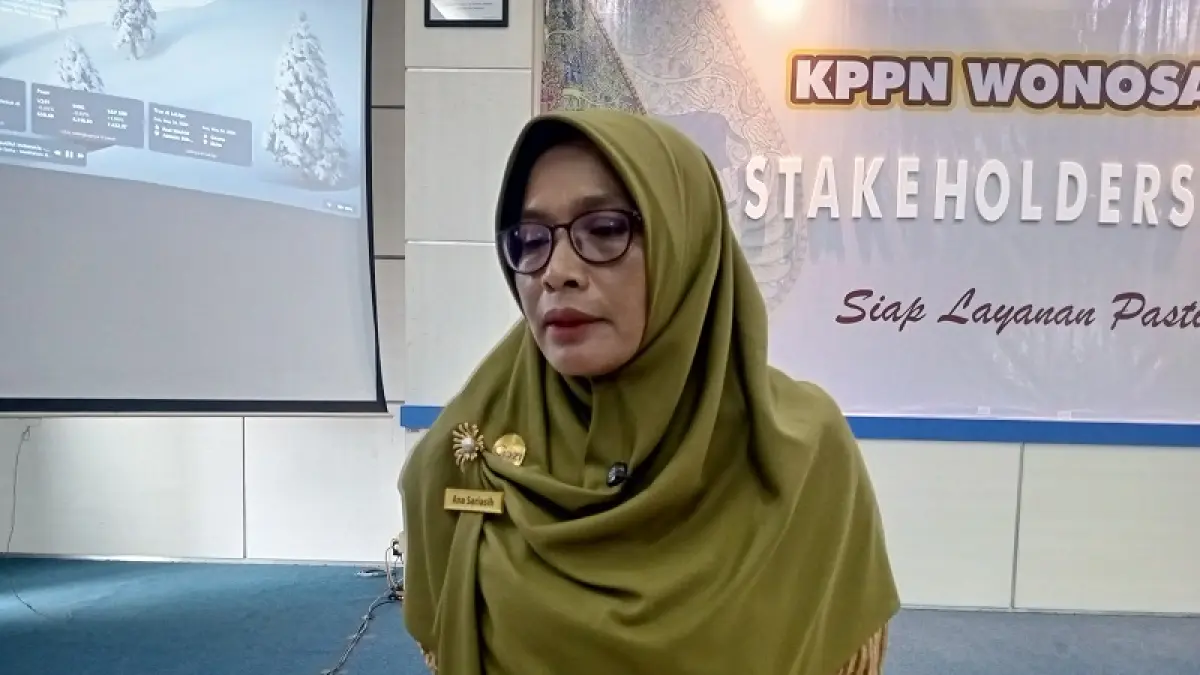 Kepala KPPN Wonosari Ana Sariasih saat memberikan keterangan kepada wartawan. Yusuf Bastiar/Radar Jogja