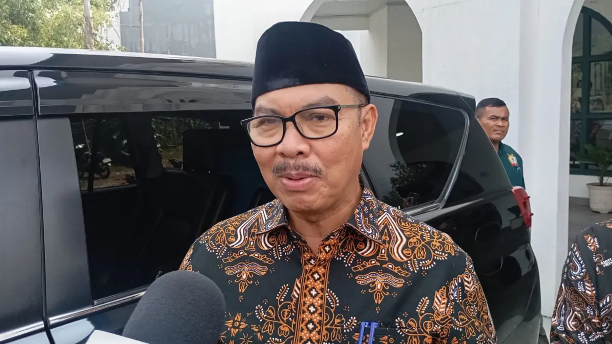 Wali Kota Jogja Hasto Wardoyo saat ditemui di Taman Budaya Embung Giwangan pada Kamis (21/5/2026). (iwan nurwanto/radar jogja)