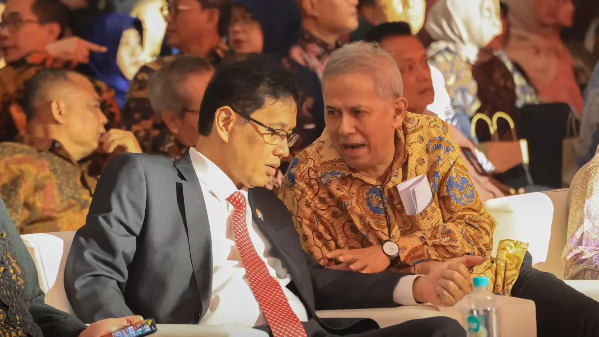 Mnekeu Purbaya Yudhi Sadewa dan Ketua Dewan Komisioner LPS Anggito Abimanyu