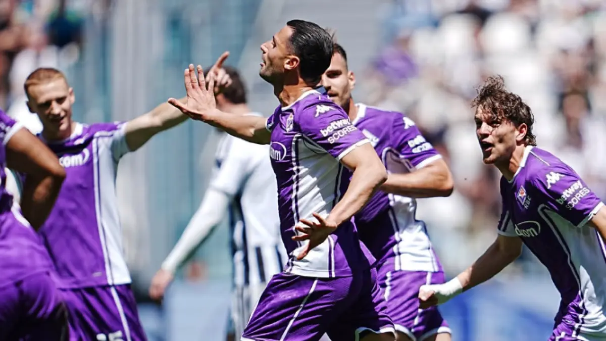 Selebrasi para pemain Fiorentina dalam kemenangan atas Juventus di Serie A. (Instagram)
