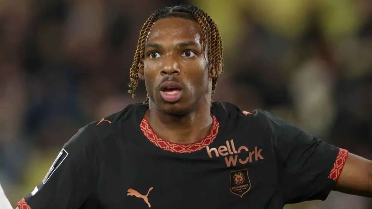 Bek tengah baru Liverpool dar Rennes, Jeremy Jacquet.