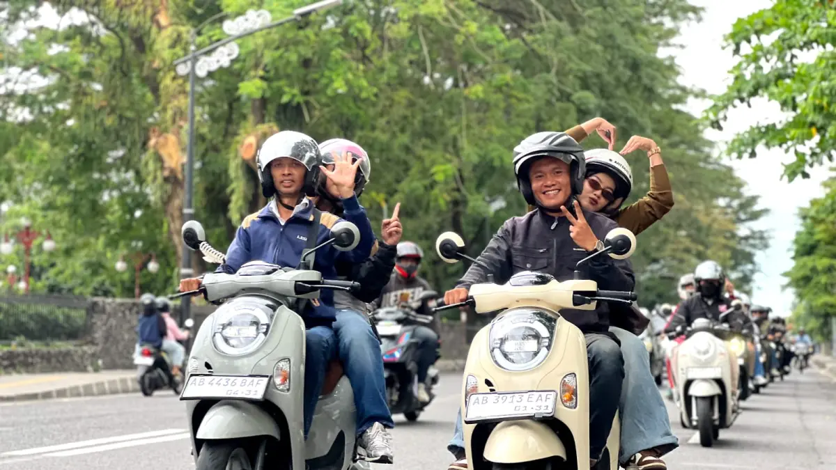 Astra Motor Yogyakarta, selaku main dealer resmi sepeda motor Honda di wilayah DIY, Kedu, dan Banyumas, sukses menutup bulan Mei dengan menggelar kegiatan seru dan positif bertajuk “Scoopy Your Mode, Your Ride” pada Sabtu (30/5).