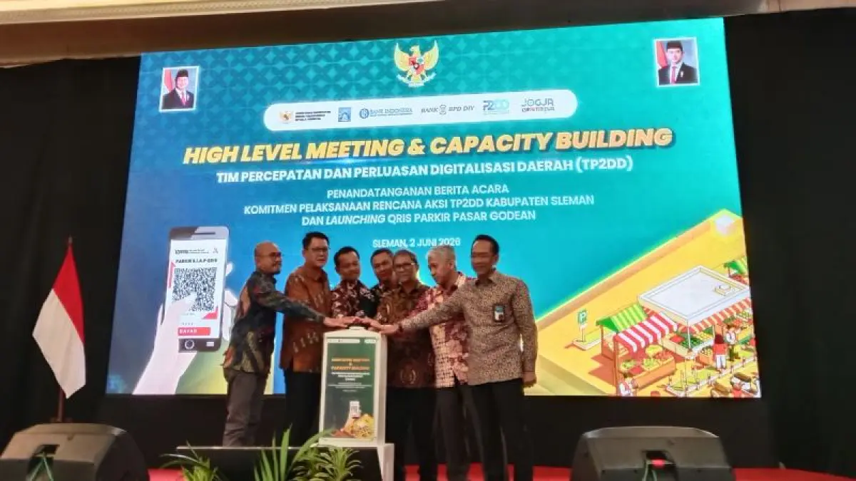LAUNCHING: Pemkab Sleman meluncurkan layanan QRIS untuk Parkir Pasar Godean di Hotel The Rich, Mlati Selasa (2/6).&nbsp;(Delima Purnamasari/Radar Jogja)