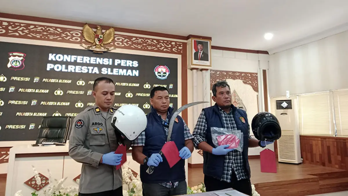 PERLUNYA JAM MALAM: Ungkap kasus Polresta Sleman soal perkelahian antar-geng sekolah. (Delima Purnamasari/Radar Jogja)