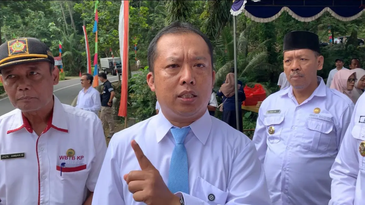 Wakil Bupati Kulon Progo Ambar Purwoko. (ANOM BAGASKORO/RADAR JOGJA)