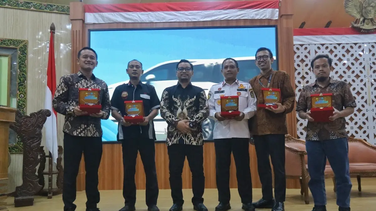 Workshop Jogja Bersinar yang mengambil tema Berwisata Nir Emisi dalam Mengurangi Pencemaran yang diselenggarakan lewat kerjasama Jawapos dan PLN dan di Ruang Bima Balai Kota, Jumat (5/6/2026). ELANG KHARISMA/RADAR JOGJA