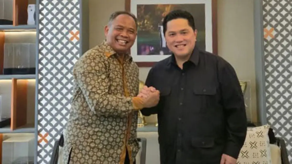 Bupati Sleman Harda Kiswaya saat bertemu Menpora Erick Thohir di Kantor Kemenpora, Jakarta, Senin (8/6) lalu.&nbsp; Dok. Istimewa&nbsp;
