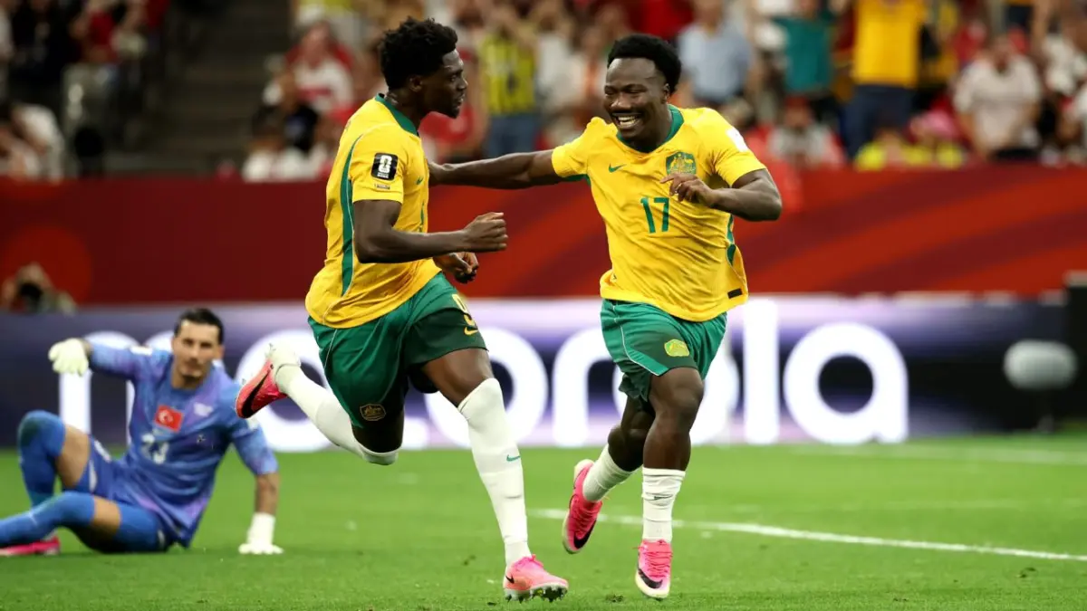 Selebrasi Nestory Irakunda bersama Mohamed Toure setelah mencetak gol ke gawang Turki di laga Piala Dunia pertama kedua tim pada Minggu (14/6/2026).