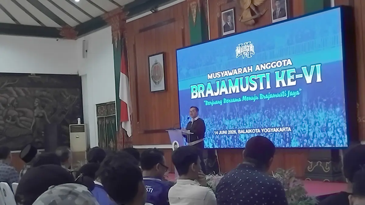 Wali Kota Jogja Hasto Wardoyo saat memberikan sambutan Musta keenam Brajamusti di Ruang Bima, Balai Kota Jogja, Minggu (14/6/2026). (Foto: Rizky Wahyu/Radar Jogja)