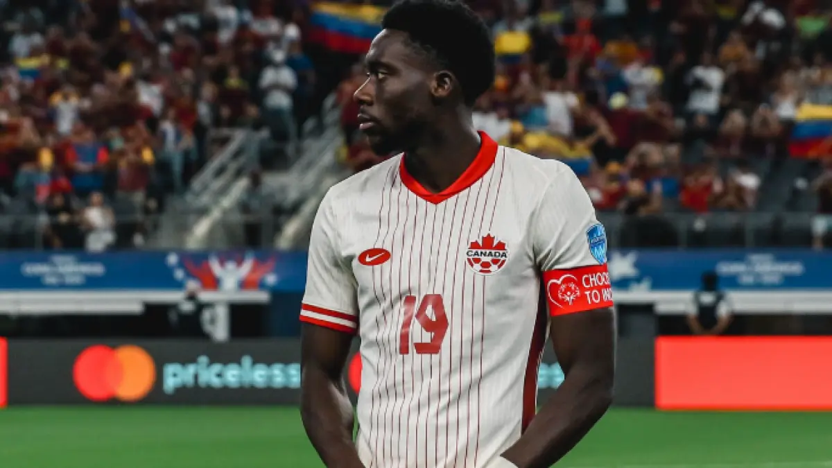 Kapten Kanada, Alphonso Davies siap debut di Piala Dunia 2026 saat menghadapi Qatar. (instagram)