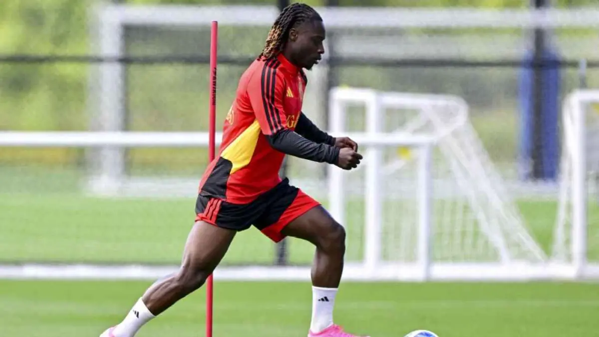 Jeremy Doku akan absen saat Belgia lawan Iran di laga kedua Grup G Piala Dunia 2026. (getty images)