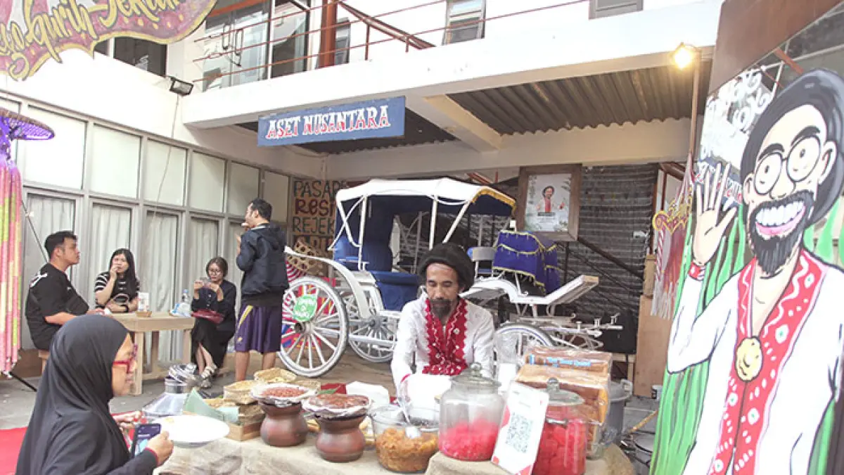 Suasana pembukaan Pasar Kangen Jogja 2026 yang mengusung tema "Ana Upaya Ana Upa" di kompleks Taman Budaya Yogyakarta (TBY), Senin (22/6/2026). Guntur Aga Tirtana/Radar Jogja