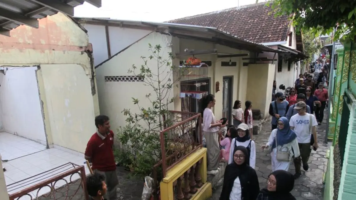 Pengunjung saat mengunjungi Kampung Wisata Sayidan, Jogja beberapa waktu lalu. (Guntur Aga Tirtana/Radar Jogja)