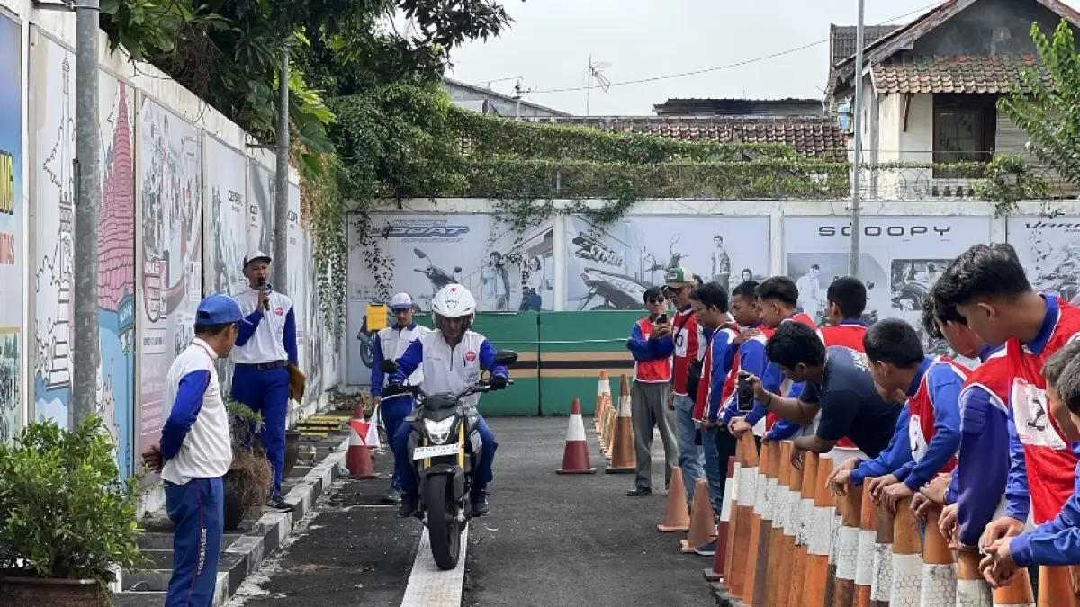 Safety Riding Advisor Community Competition Regional
