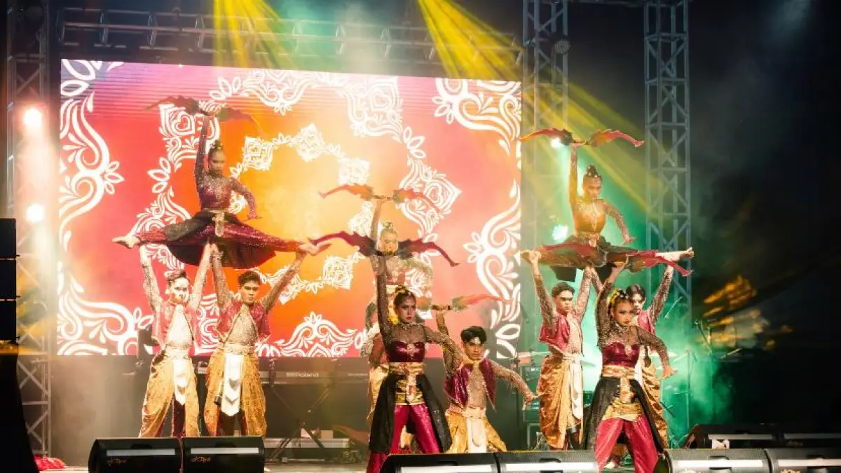 kemeriahan perayaan satu dekade GAIA COSMO HOTEL