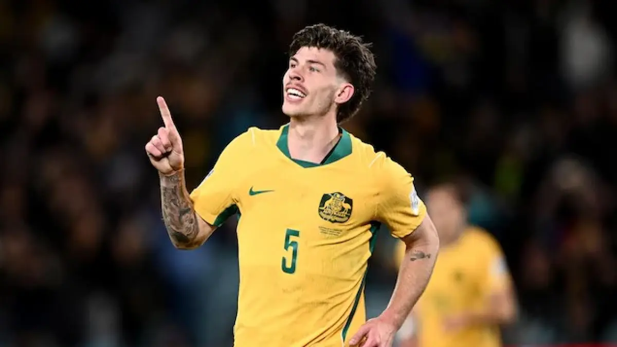Bek Australia Jordan Bos siap menghadapi Mesir