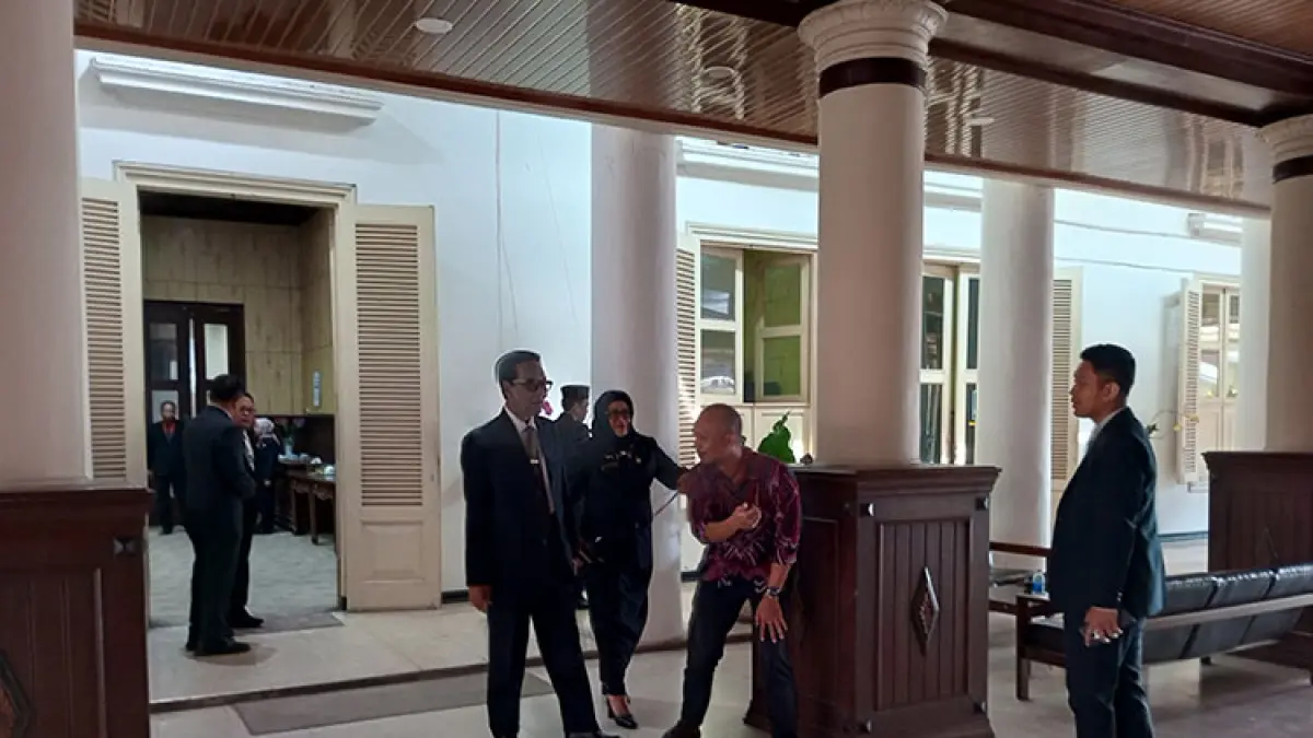 Gubernur DIY HB X mengaku dirinya rutin melakukan medical check up dua kali dalam setahun. (Foto: Yusuf Bastiar/Radar Jogja)