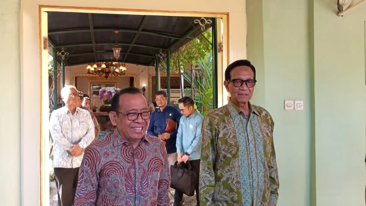Kedatangan Menko PMK Pratikno ke Pemprov DIJ ditujukan langsung untuk memohon bantuan kepada Gubernur DIJ Hamengku Buwono X - Yusuf Bastiar/Radar Jogja