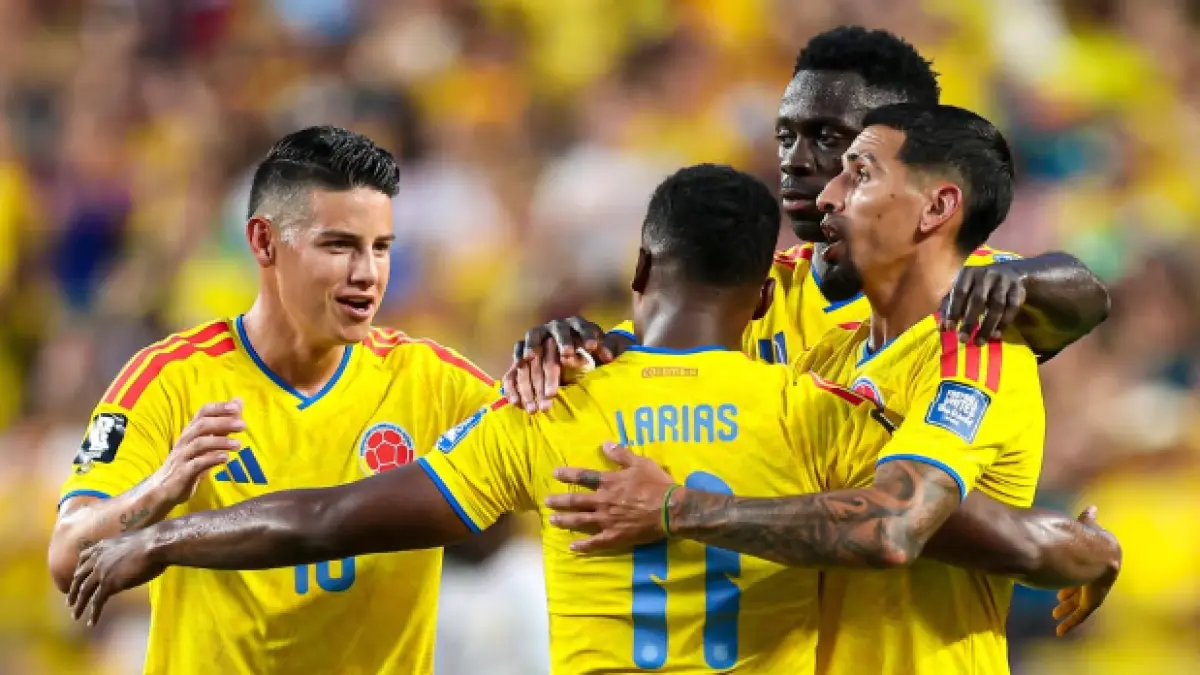 Selebrasi para pemain Kolombia setelah Jhon Arias mencetak gol kemenangan atas Ghana untuk raih tiket babak 16 besar Piala Dunia 2026.