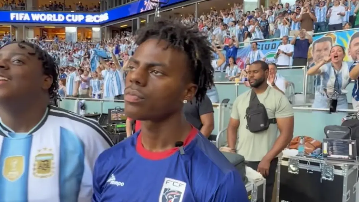 IShowSpeed saat menonton pertandingan Piala Dunia babak 32, Cape Verde vs Argentina (Instagram/@ishowspeed)