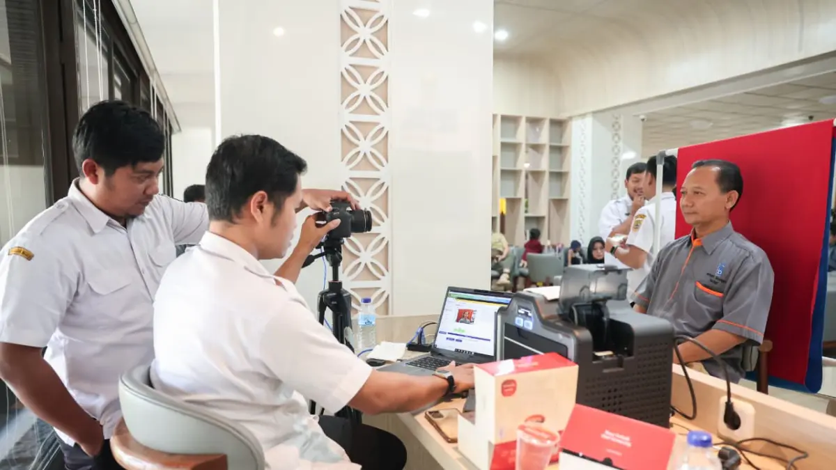 Kegiatan pelayanan administrasi kependudukan di Kantor Gubernur Jawa Tengah