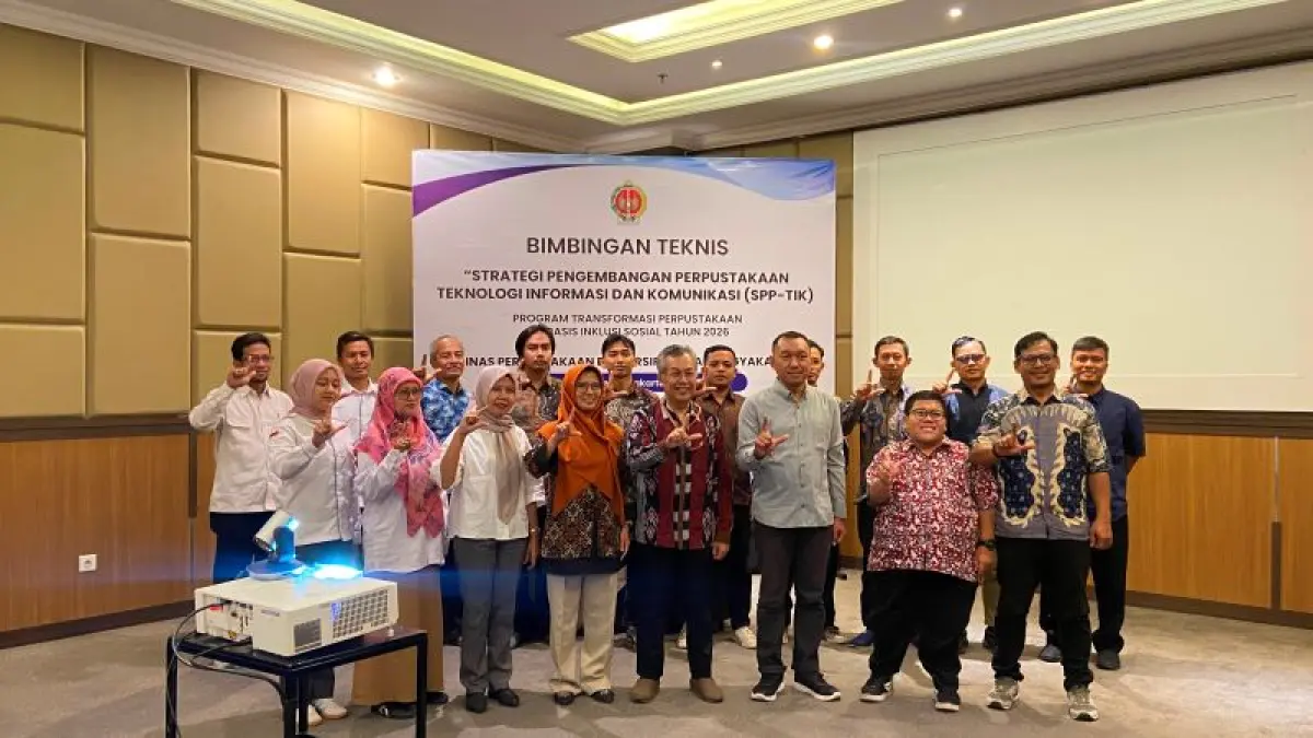 TINGKATKAN BUDAYA BACA: Dinas Perpustakaan dan Arsip Daerah DIY mengadakan bimtek SPP-TIK bagi Perpustakaan Kalurahan Rabu (8/7). Bimtek diikuti peserta dari 16 kalurahan se-DIY. (Cintia Yuliani/Radar Jogja)