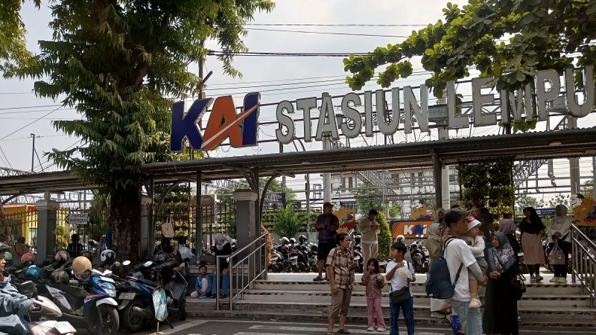 Pada hari terakhir libur sekolah Stasiun Lempuyangan mendapatkan sebanyak 5.558 pelanggan. Yusuf Bastiar/Radar Jogja