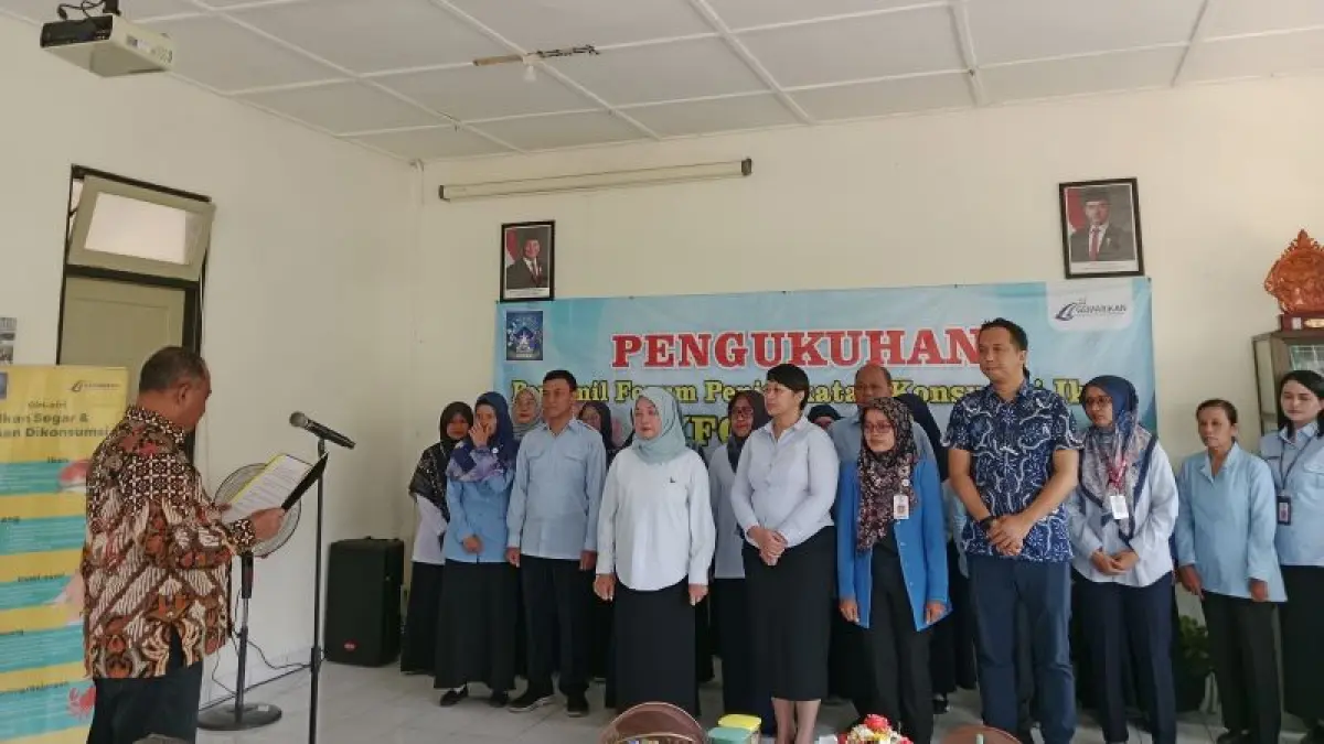 SIMBOLISl: Pengukuhan Forikan Kabupaten Sleman periode 2026-2030 di Aula UPTD Pengembangan Budidaya, Pengolahan, dan Pemasaran Pemasaran Perikanan Kabupaten Sleman Selasa (14/7). (Delima&nbsp;Purnamasari/Radar Jogja)