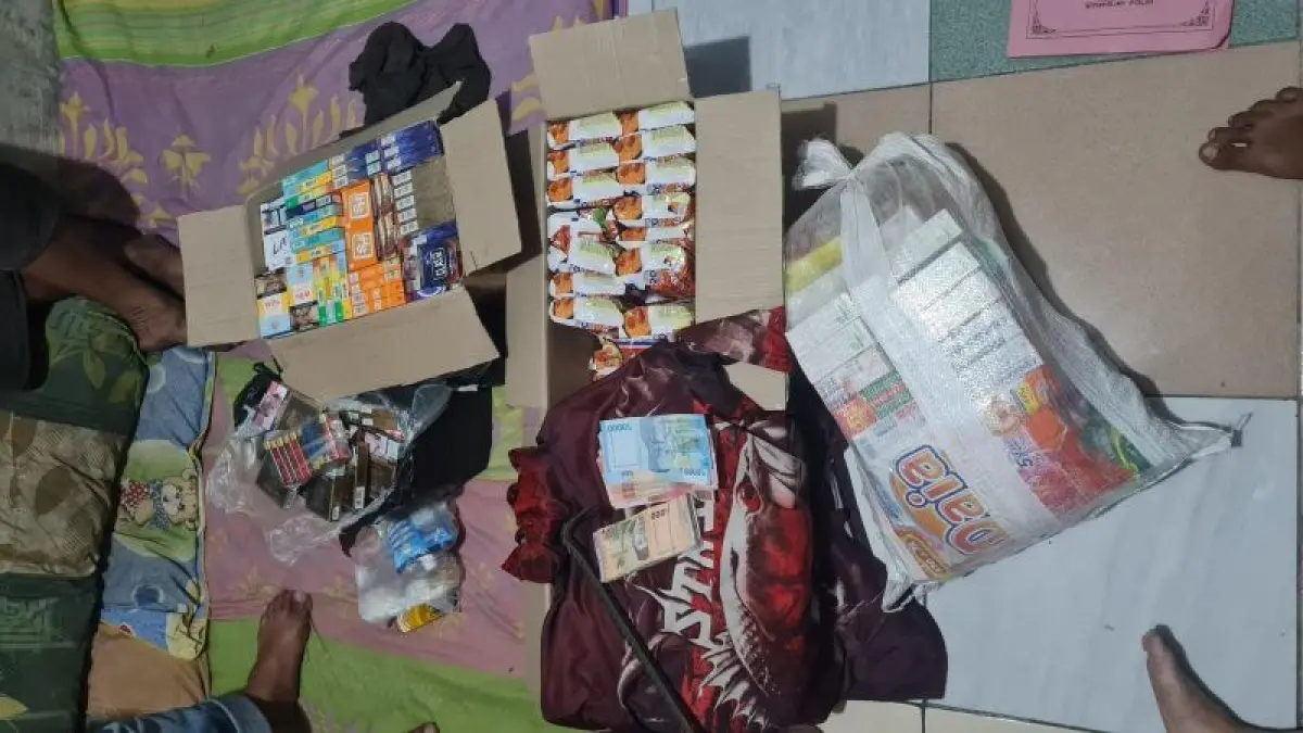 Barang bukti pencurian di toko kelontong wilayah Banguntapan, Bantul. (Dokumentasi Polres Bantul)