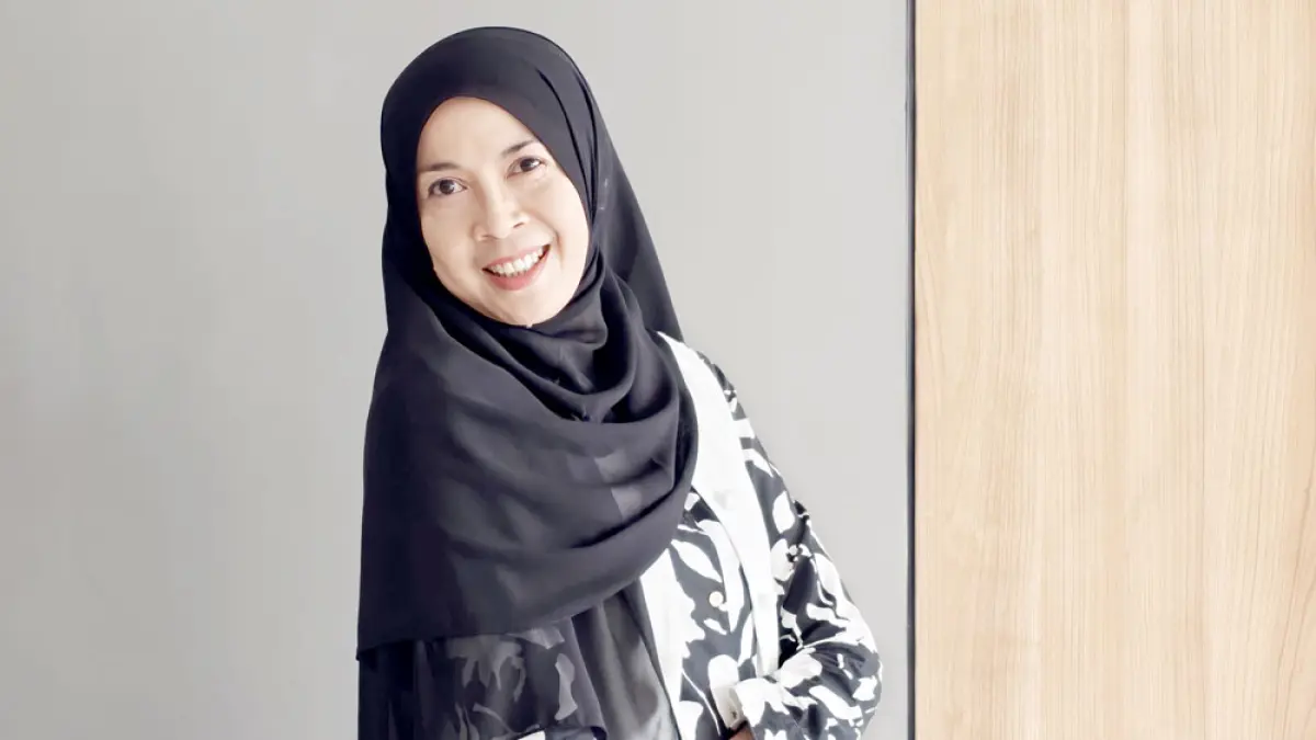 Dosen Prodi Ilmu Ekonomi, FEB UMY, Prof Dr Endah Saptutyningsih