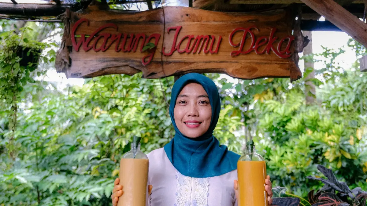 Dwi Kuntari terus berupaya menghadirkan inovasi baru untuk produk jamu buatannya.