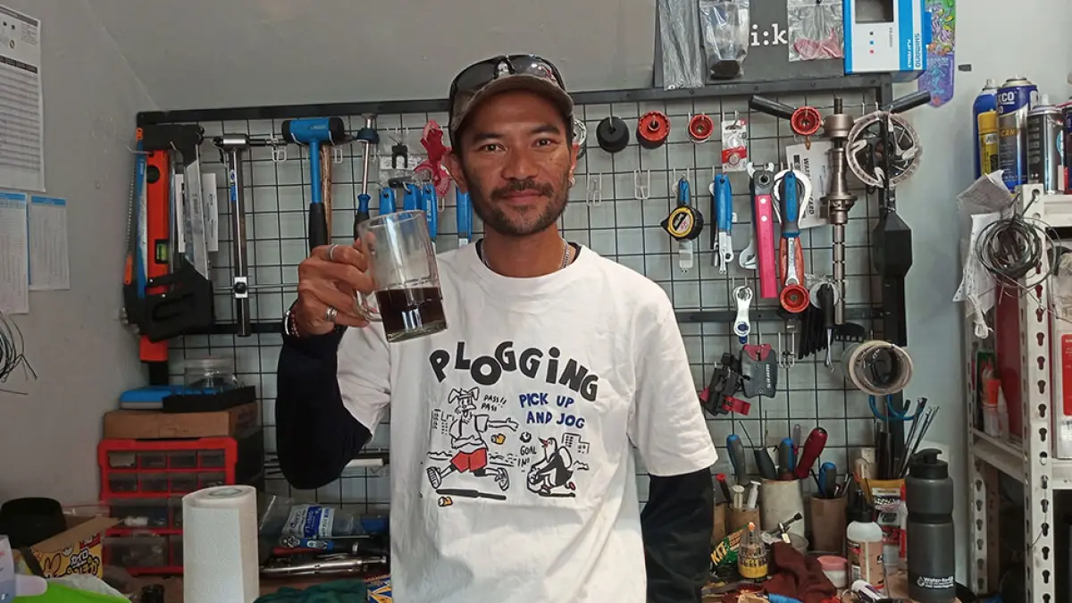Jeffrey Irawan Mulyadi, Head Store sekaligus pengelola Jogja Bike Gallery. (Yusuf Bastiar/Radar Jogja)