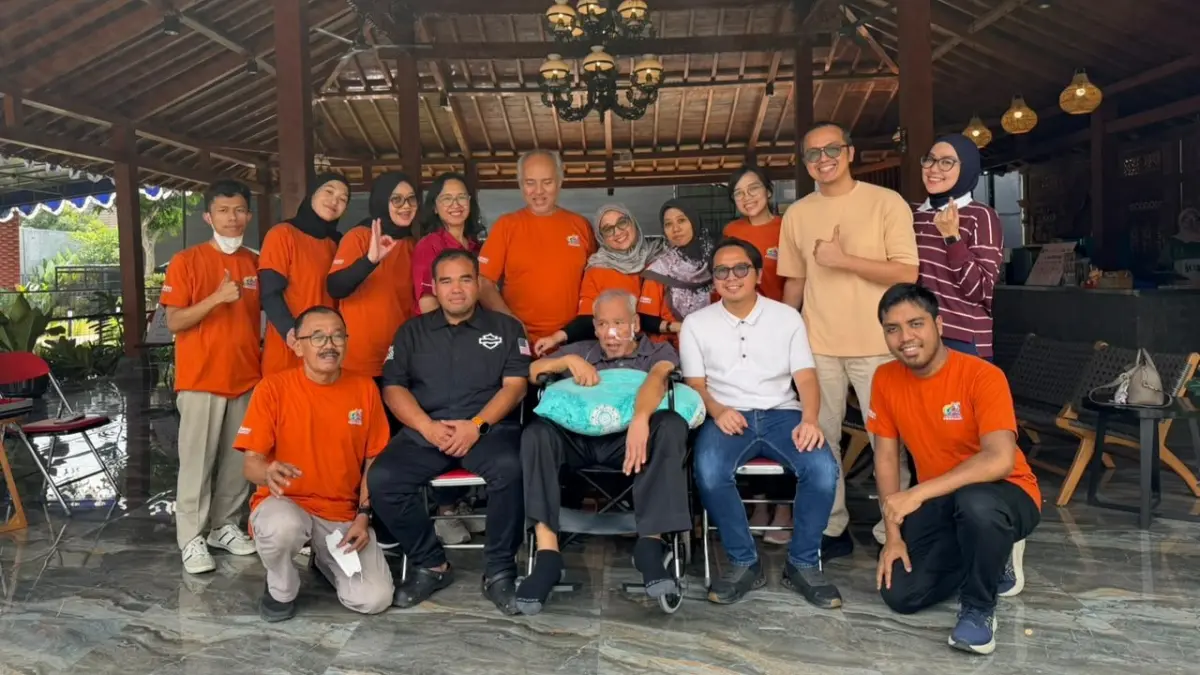 PEDULI SESAMA: Peringati Hari Bakti ke-62 Persatuan Dokter Spesialis Mata Indonesia (PERDAMI) Yogyakarta, kegiatan periksa mata gratis menyasar lansia dan anak digelar di Joglo Padel Club, Minggu (19/7). (Dokumentasi Pribadi)
