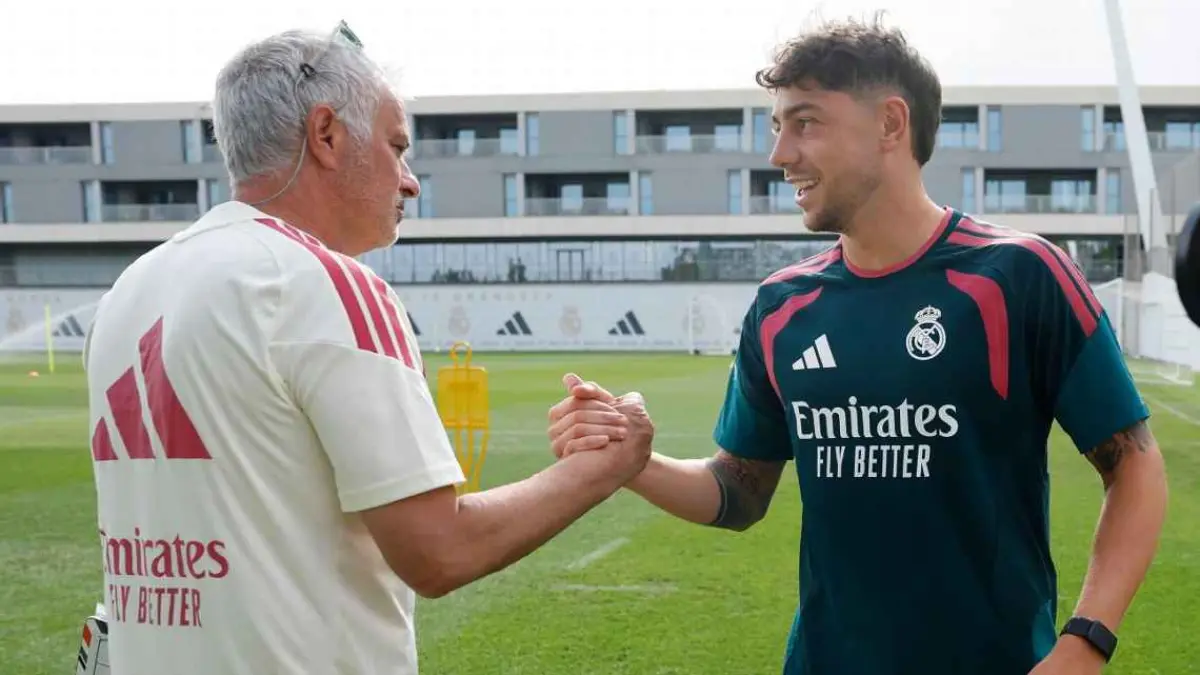 Federico Valverde antusias perkuat Real Madrid dibawah besutan Jose Mourinho.