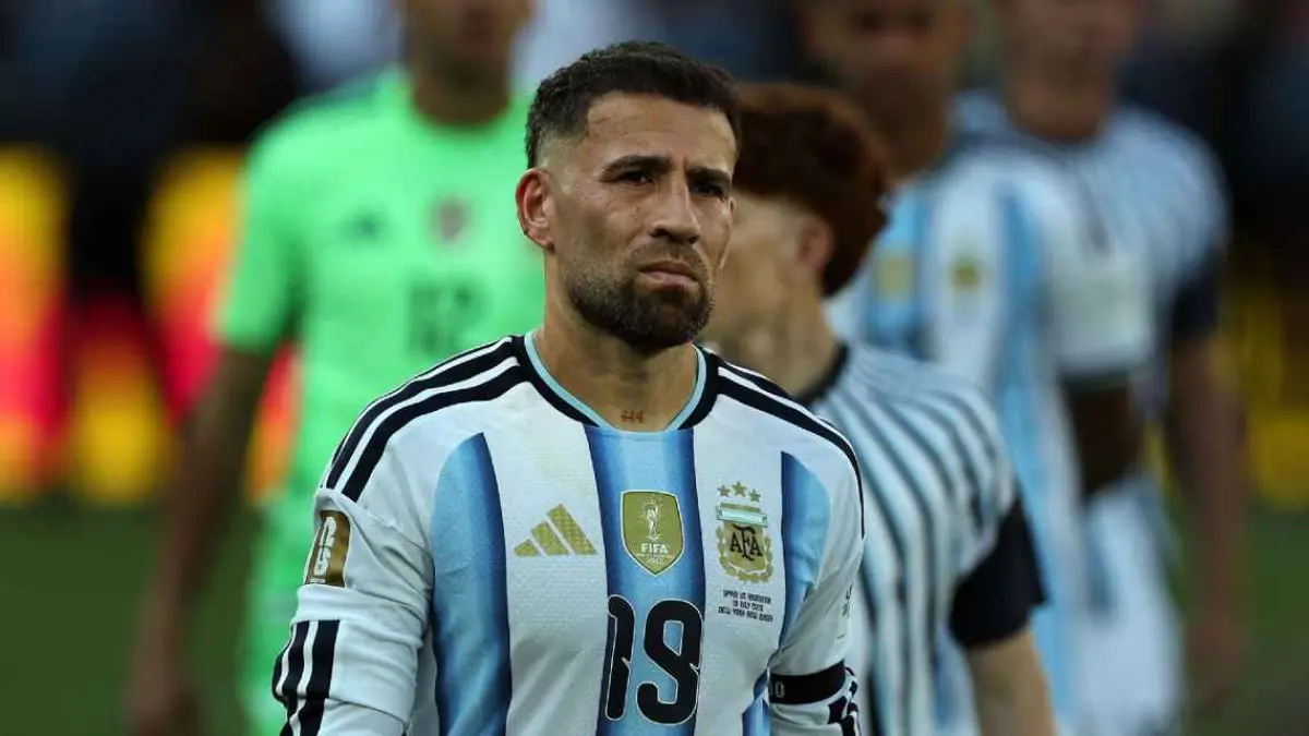 Bek Argentina, Nicolas Otamendi pensiun dari tim nasional.