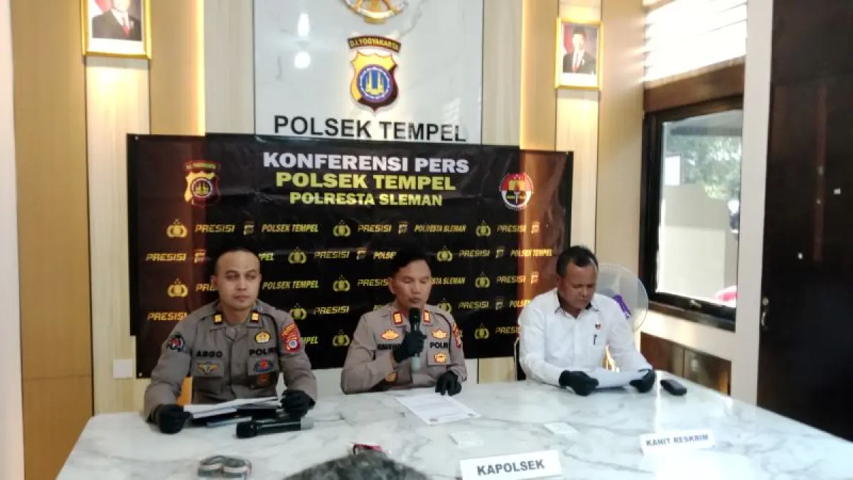 Jumpa pers kasus tindak pidana pencurian sepeda motor oleh Polsek Tempel, Senin (27/7). (Delima&nbsp;Purnamasari/Radar Jogja)