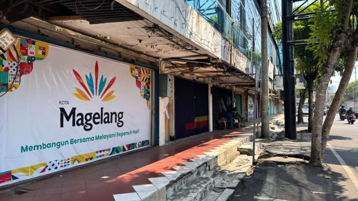 SEPI: Ruko-ruko di Shopping Center tutup dan masih menunggu skema baru dari pemkot, Senin (27/7/2026). (NAILA NIHAYAH/RADAR JOGJA)