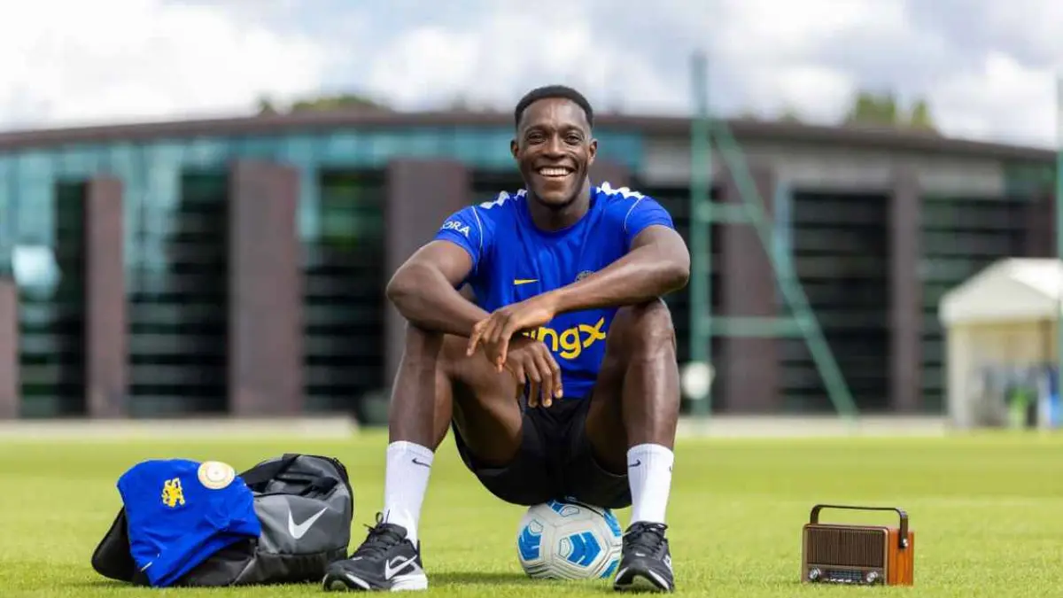Danny Welbeck resmi menjadi pemain anyar Chelsea.