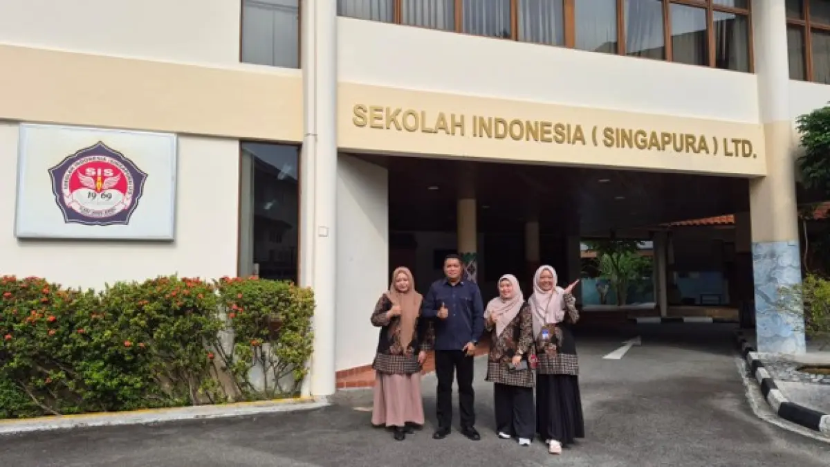 Universitas Negeri Yogyakarta (UNY) melalui Fakultas Matematika dan Ilmu Pengetahuan Alam (FMIPA) melaksanakan implementasi Program Pengabdian kepada Masyarakat (PkM) EQUITY Luar Negeri Tahun 2025–2026 