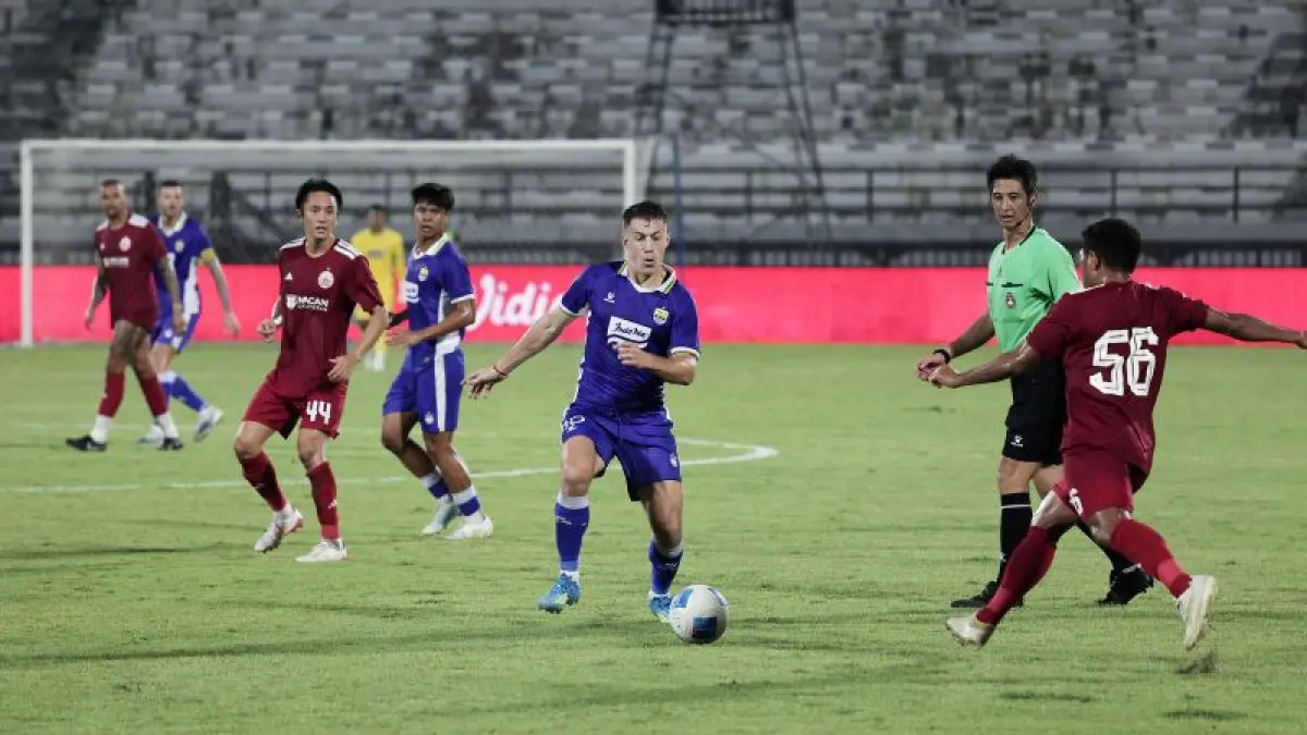 Mariano Peralta jalani debut bersama Persib Bandung dalam kemenangan atas Persija Jakarta di semifinal Piala Presiden 2026. (PERSIB)