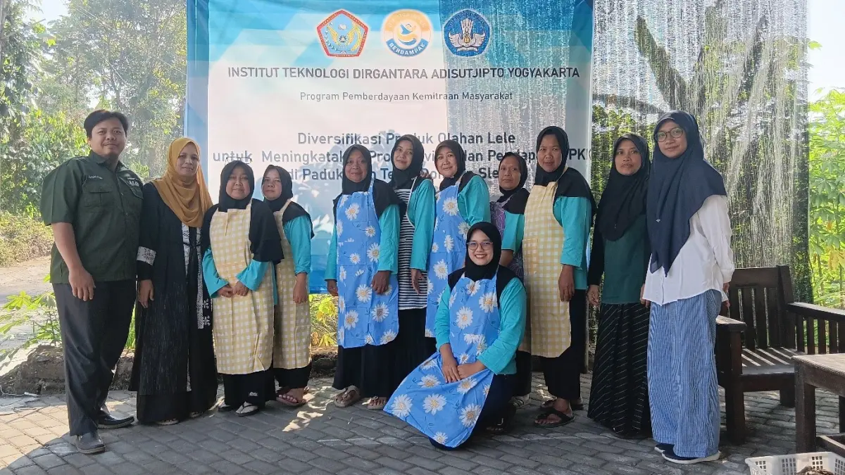 Tim Pengabdian Masyarakat Institut Teknologi Dirgantara Adisutjipto Yogyakarta melaksanakan program Pemberdayaan Kemitraan Masyarakat di Padukuhan Tegal Domban, Margorejo, Tempel, Sleman, Yogyakarta