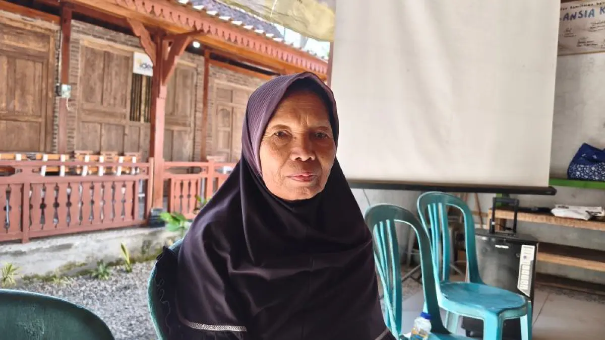 Mbah Warsiati rutin mengikuti berbagai kegiatan di Sekolah Lansia Kalimasada. Fahmi Fahriza/Radar Jogja