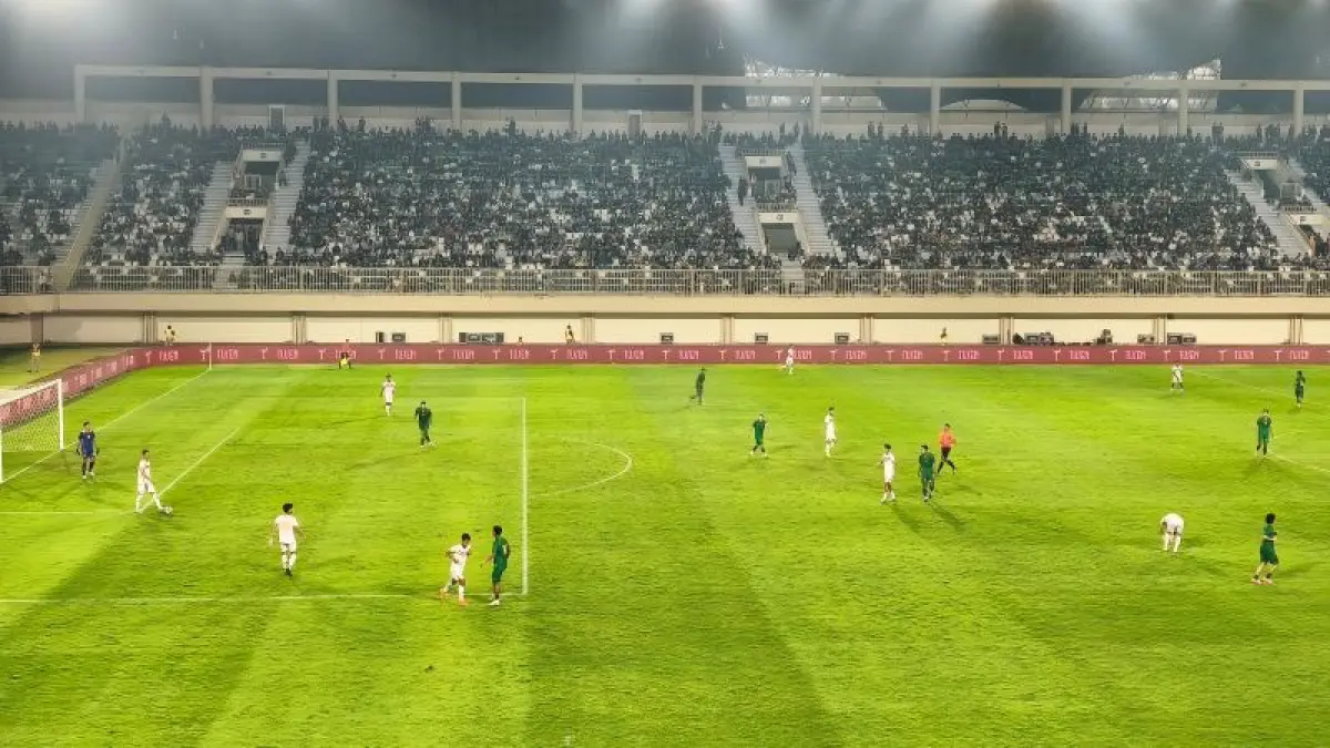 Sesi pertandingan antara PSS Sleman menghadapi Kendal Tornado FC. Fahmi Fahriza/Radar Jogja