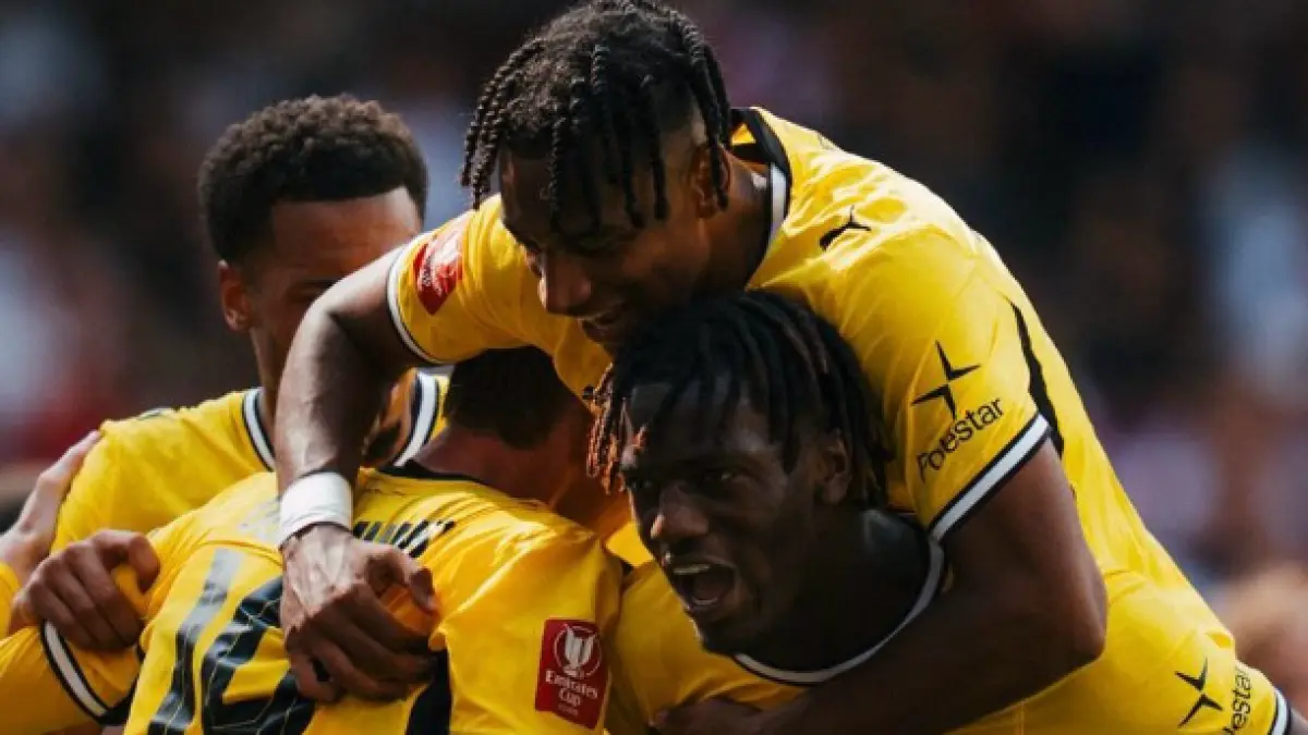 Selebrasi para pemain Borussia Dortmund dalam kemenangan atas Arsenal di Emirates Cup 2026.