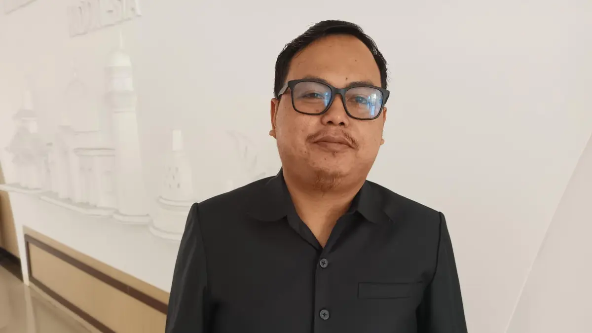 Anggota Panitia Khusus (Pansus) Raperda tentang penataan dan pengendalian infrastruktur pasif telekomunikasi, Safrizal Wahyu Jatmiko. (M Hafied/Radar Jogja)