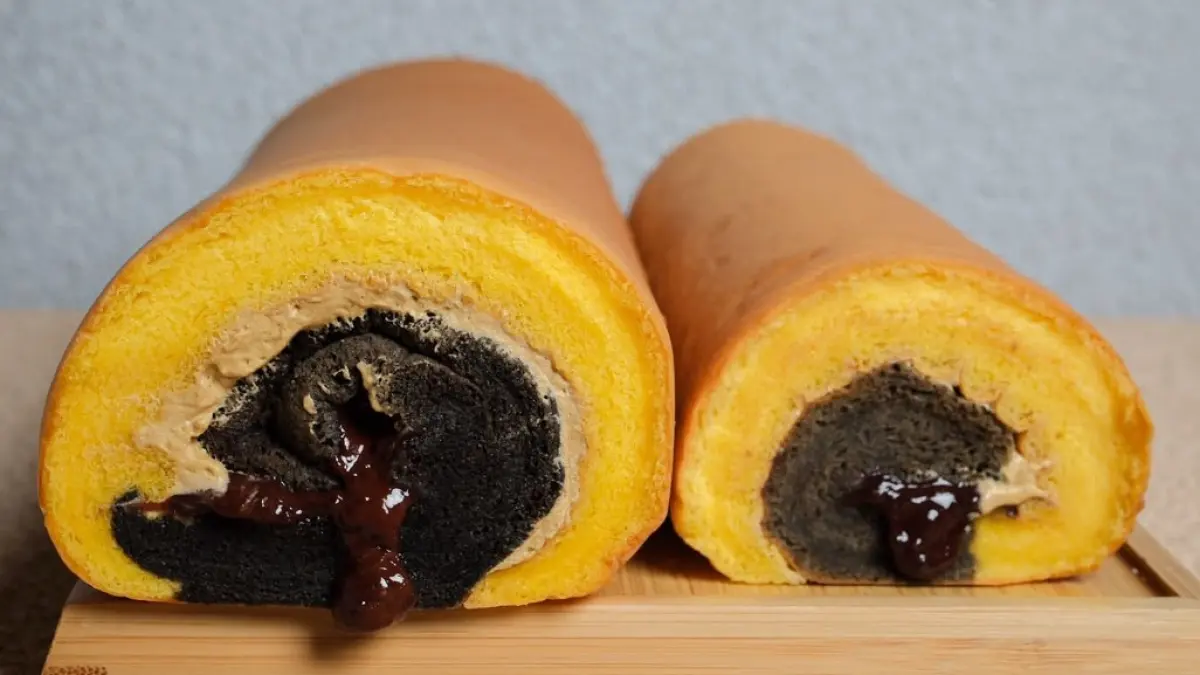 BIKIN NGILER: Rollcake Mocha Ovomaltine dari Poffen Jogja 