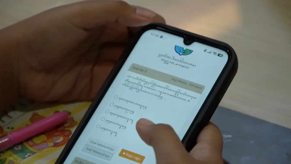 BUKAN KONVENSIONAL: Pembelajaran bahasa dan aksara Jawa yang memanfaatkan sarana teknologi digital agar semakin dekat dengan anak muda. Istimewa