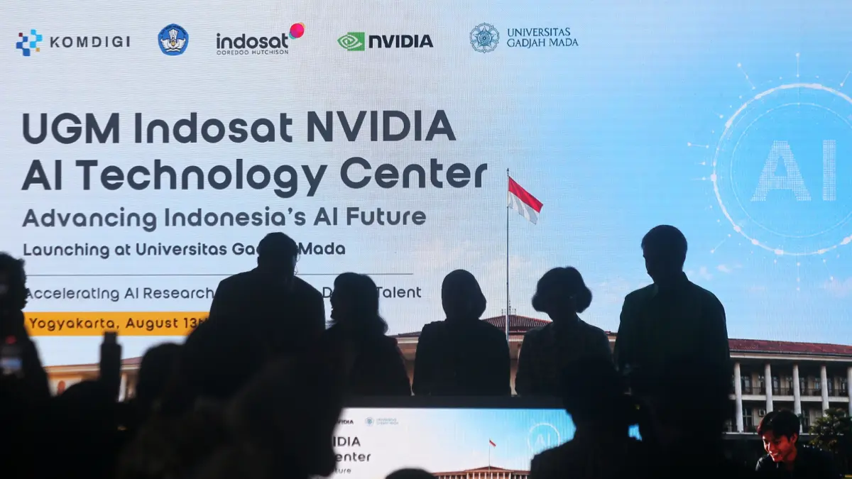 ‎Universitas Gadjah Mada bersama dengan Indosat Ooredoo Hutchison dan NVIDIA resmi meluncurkan AI Technology Center di Gedung Inovasi dan Kreativitas (GIK) UGM, kemarin (13/8)

